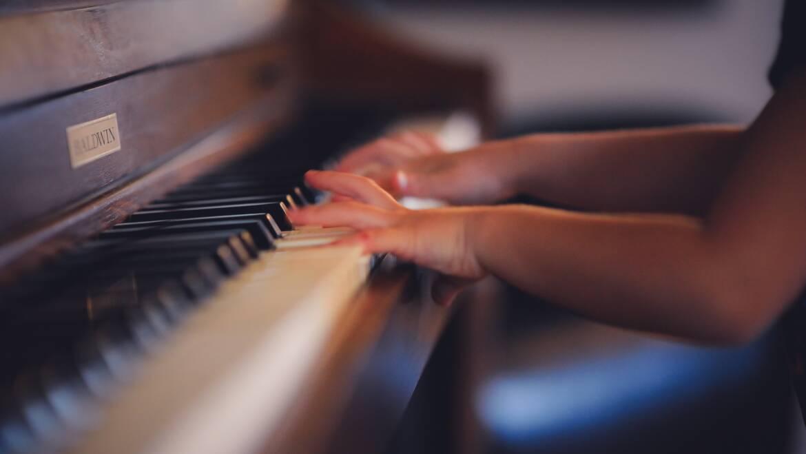Premium Kids Private Piano Lessons in Calgary NW – Nurturing Talent with Care and Precision